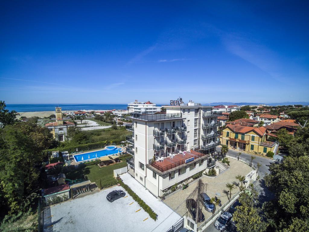 Hotel King Marina di Pietrasanta Kültér fotó